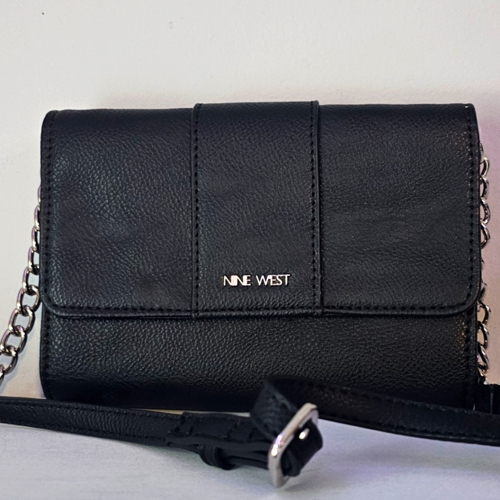 NINE WEST- Black Crossbody NWOT
